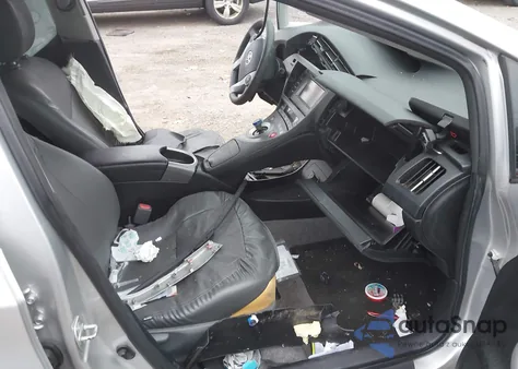 2014 Toyota Prius Two из США, поврежденный, VIN JTDKN3DUXE1754534